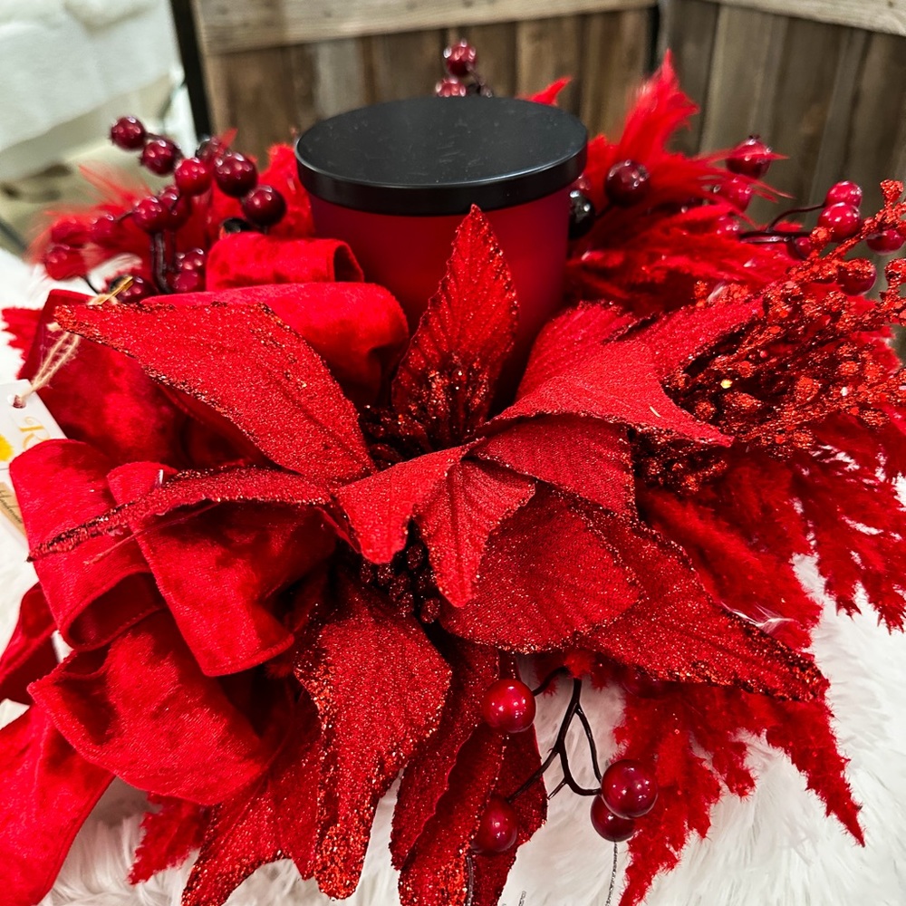 Holiday Table Decor - Picture 3 of 3